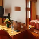 Hotel Der Valk Schiphol 4*