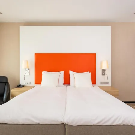 Hotel Der Valk A4 Schiphol 4*