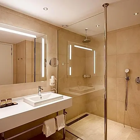 Der Valk A4 Schiphol Hotel 4*