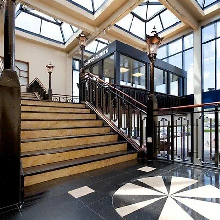 Der Valk Schiphol 4*