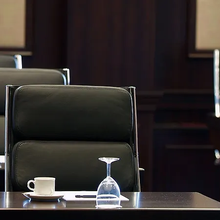 Der Valk Schiphol 호텔