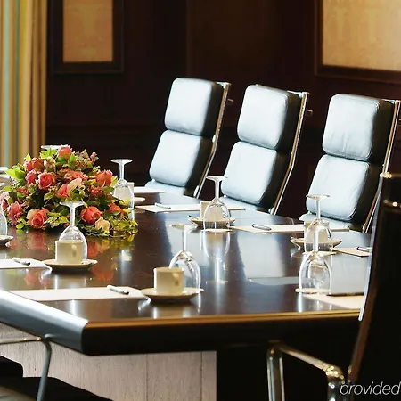 Der Valk Schiphol 4*