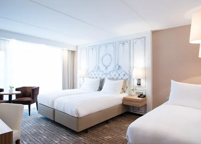 Hotel Der Valk Schiphol 4*