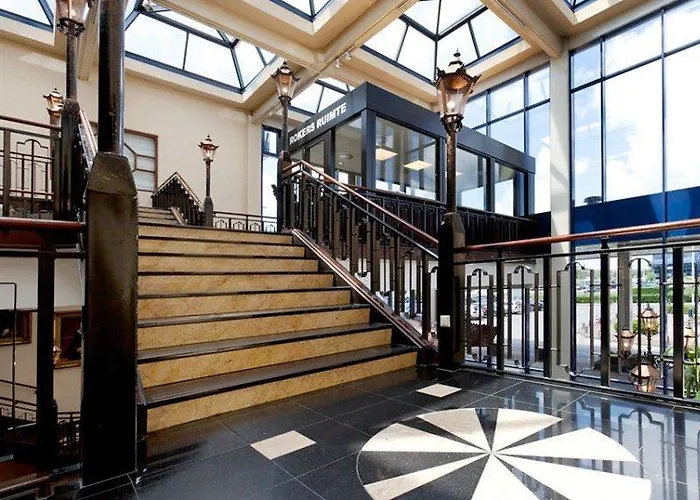 Der Valk Schiphol 4*