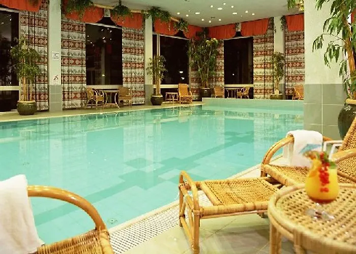 Hotel Der Valk Schiphol 4*